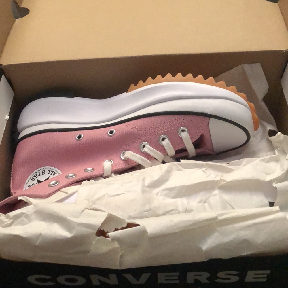 Converse Run Star Hike